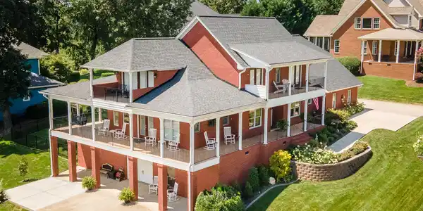 2566 Heron Cove Ln
