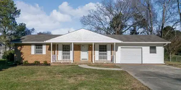 245 Dolores Dr