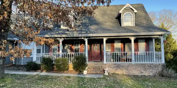 605 River Landing Dr