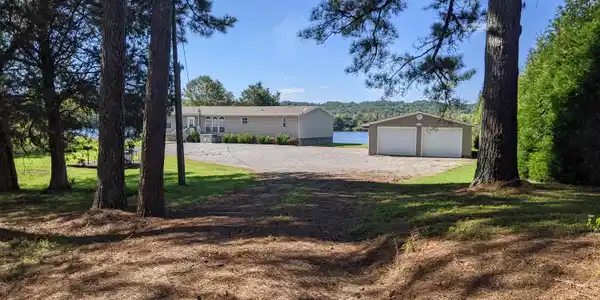 616 Layman Circle Cir