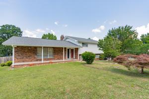 9215 River Oaks Rd