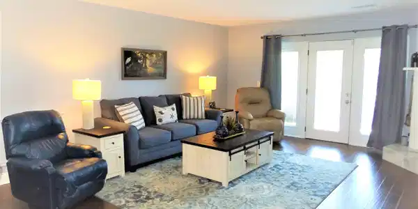 4319 Lakeshore Ln Unit 109