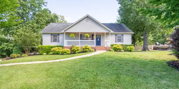 10020 Bear Trail Dr
