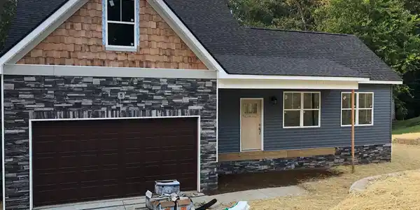 5820 Northshore Dr Dr