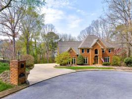 1905 Summer Breeze Ln
