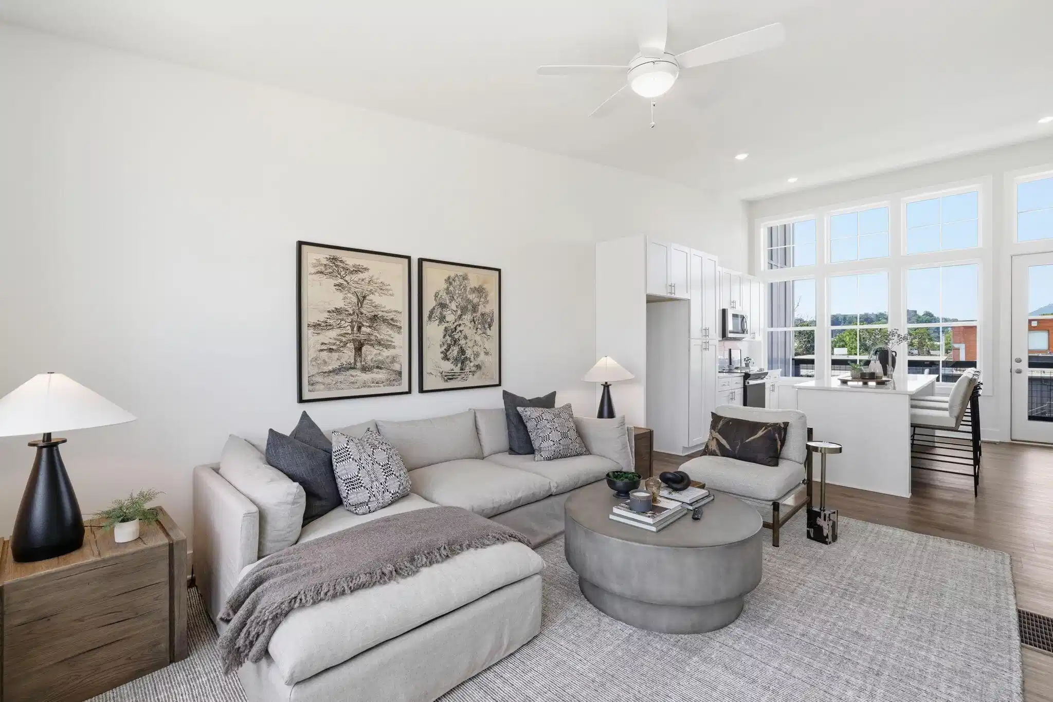 Image 1: Family Room