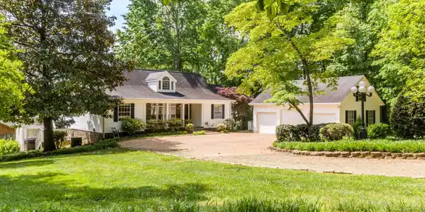 6312 Dogwood Dr
