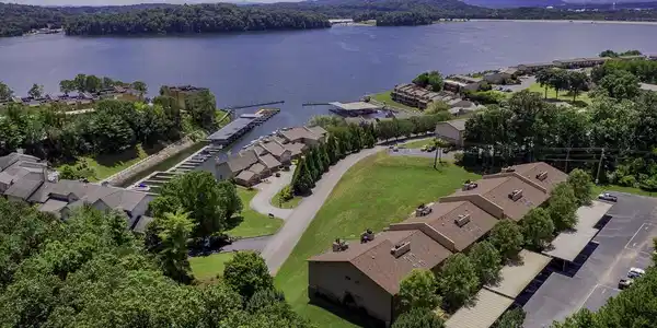 4319 Lakeshore Ln Unit 315