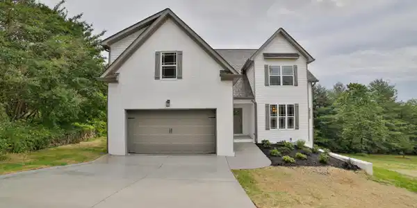2511 Lake Dweller Ln