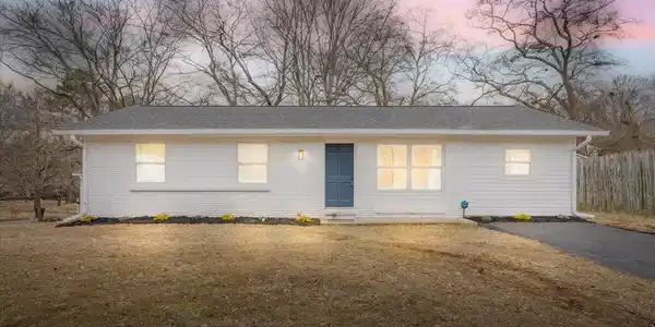 9191 Wood Lane
