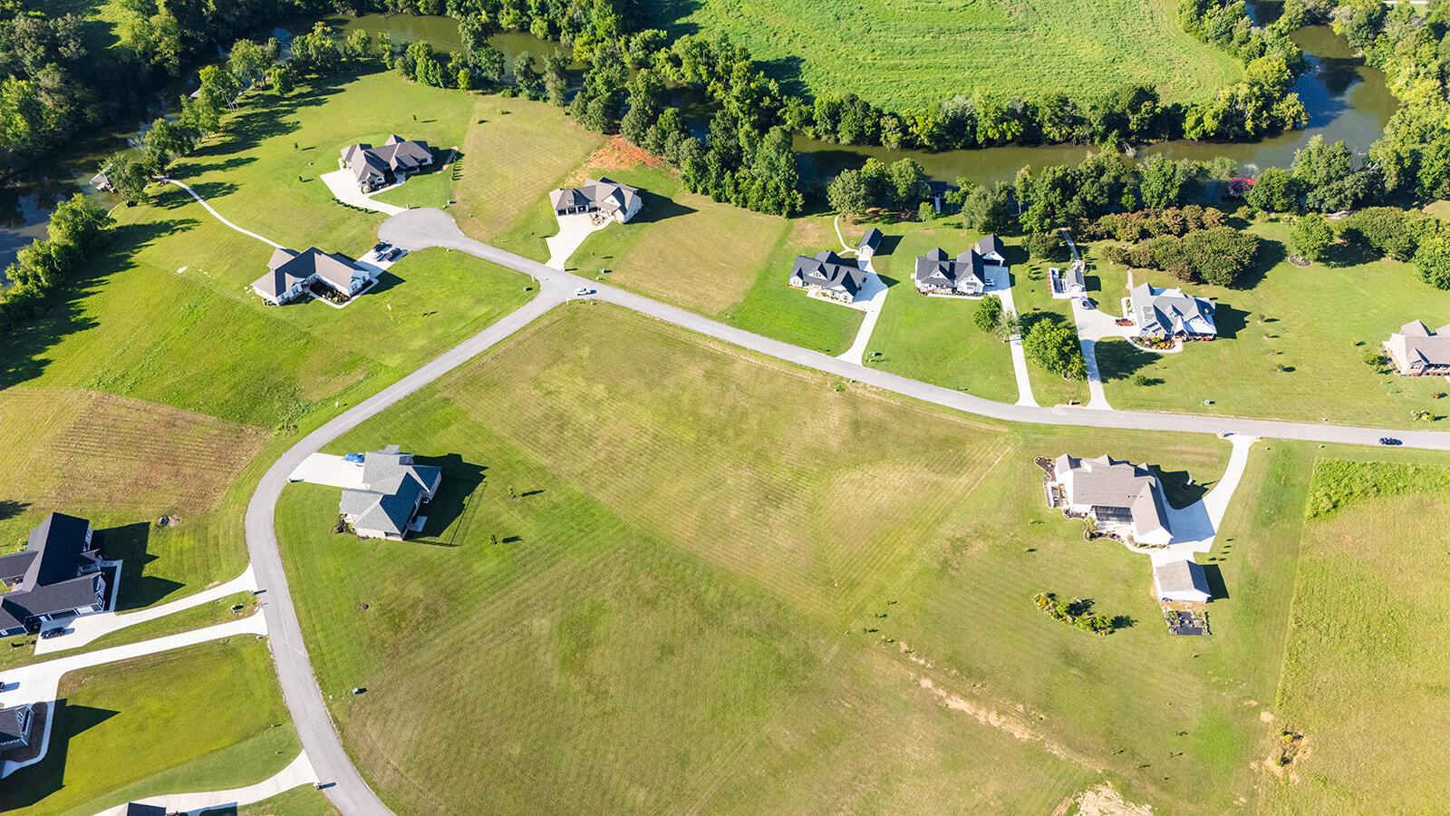 Image 3: DJI_20250703183939_0116_D