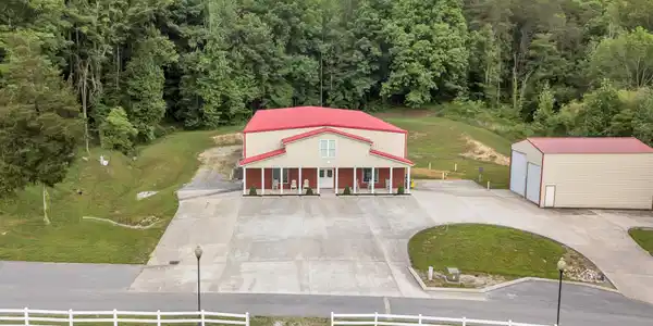244 Sabakewell Ln