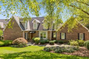 4024 Breakwater Dr