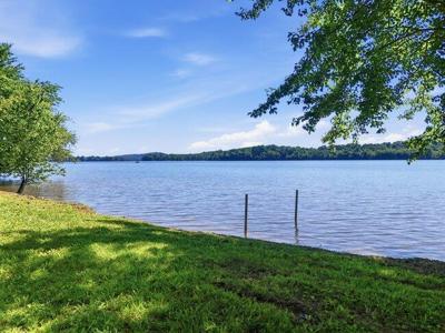 2863 New Lake Road
