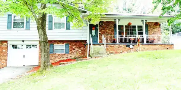 4709 Tarpon Tr