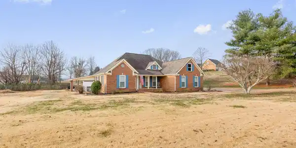 8346 Heron Circle Cir