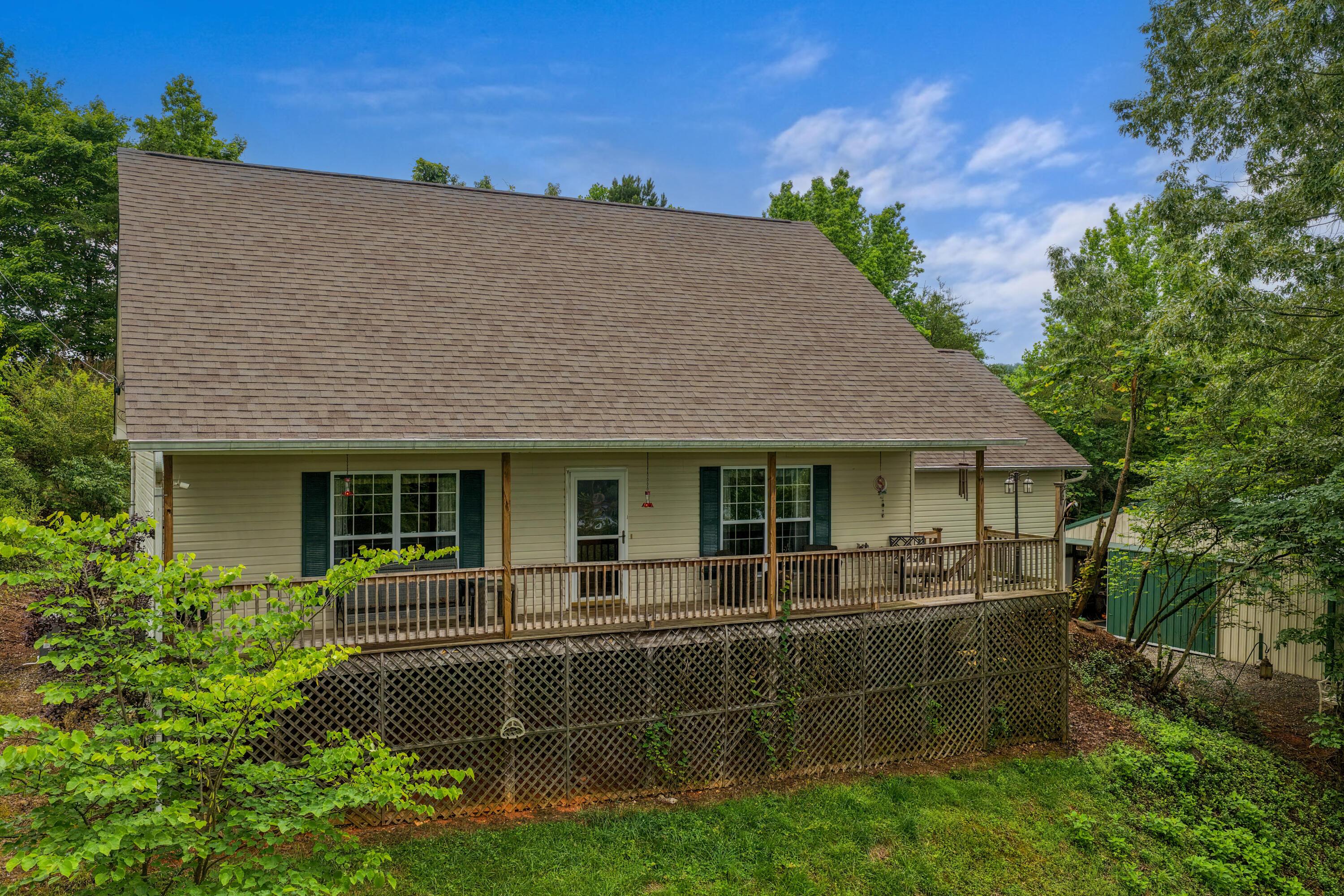 Image 3: Lakewood-72