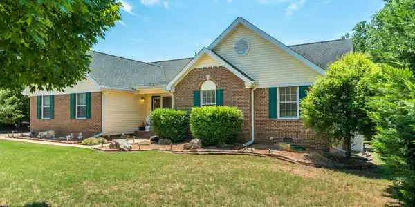 7802 Bebe Branch Ln
