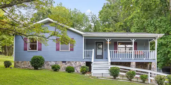 2125 S Shore Acres Rd