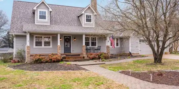 1913 Rock Bluff Rd