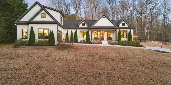 1144 Clift Cave Drive