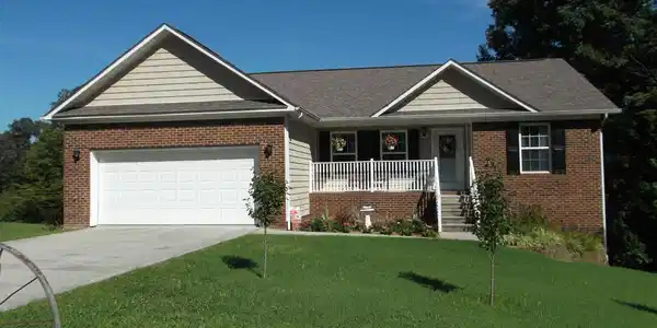 442 Arbor Pointe Tr