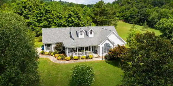 200 Gholdston Ln