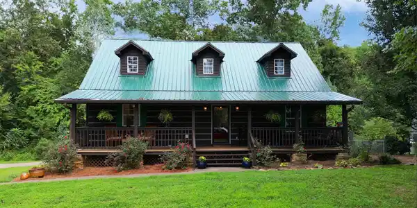 175 Woods Subdivision Ln
