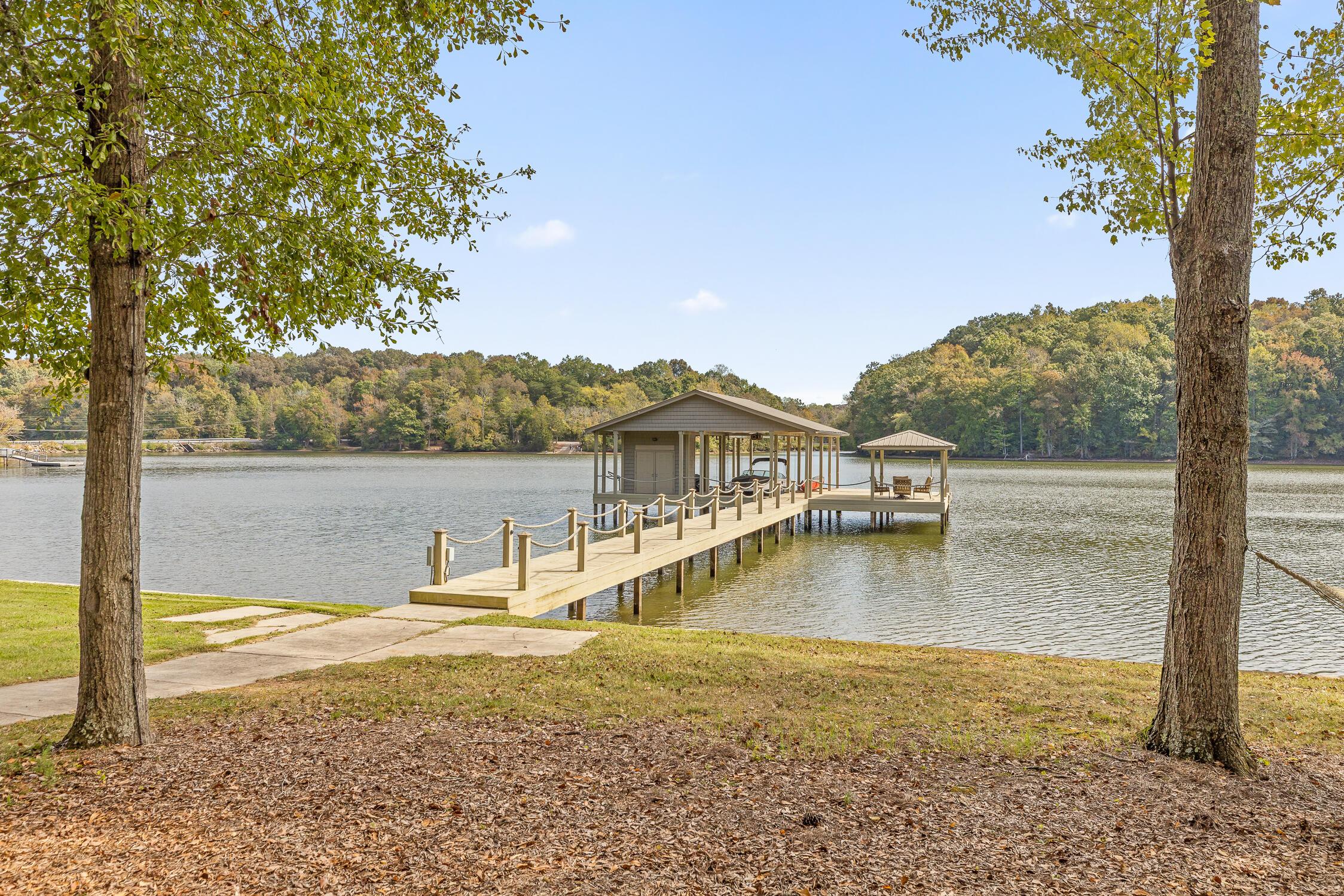 Image 4: 13-Dogwood-50