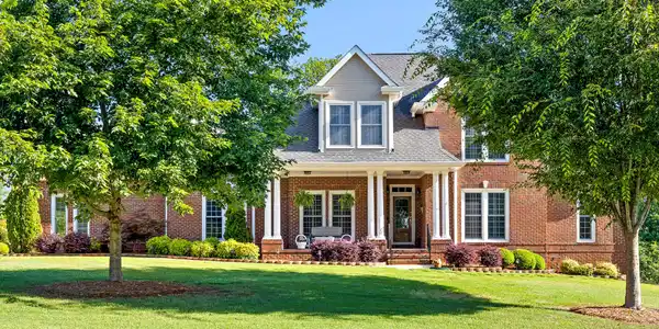 1903 Oak Cove Dr