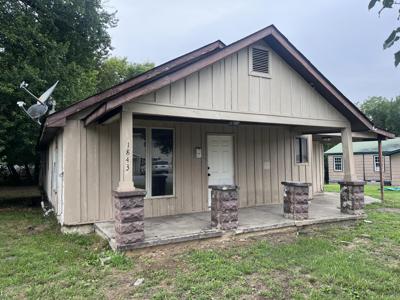1843 Railroad Street