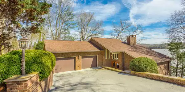 1848 Rivergate Ter