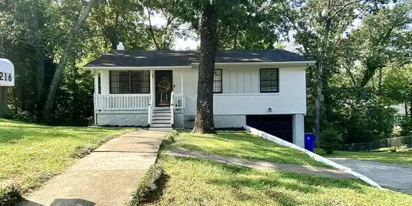 2216 Glengerrie Dr