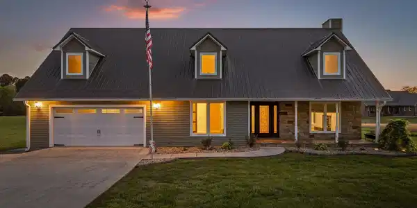 888 Riverbend Drive