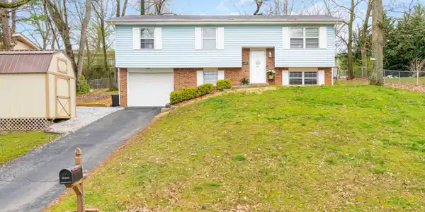 6428 Spadewood Ln