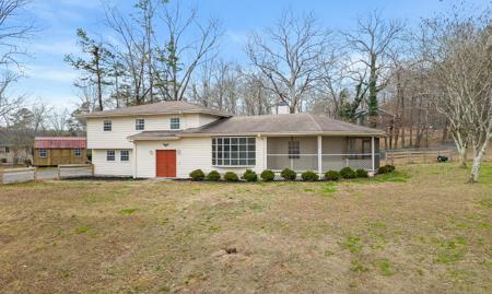 10729 Hixson Pike
