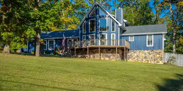 10904 N Harbor Road