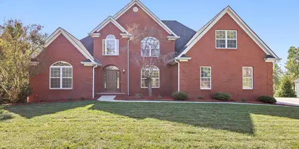7228 River Run Dr Drive