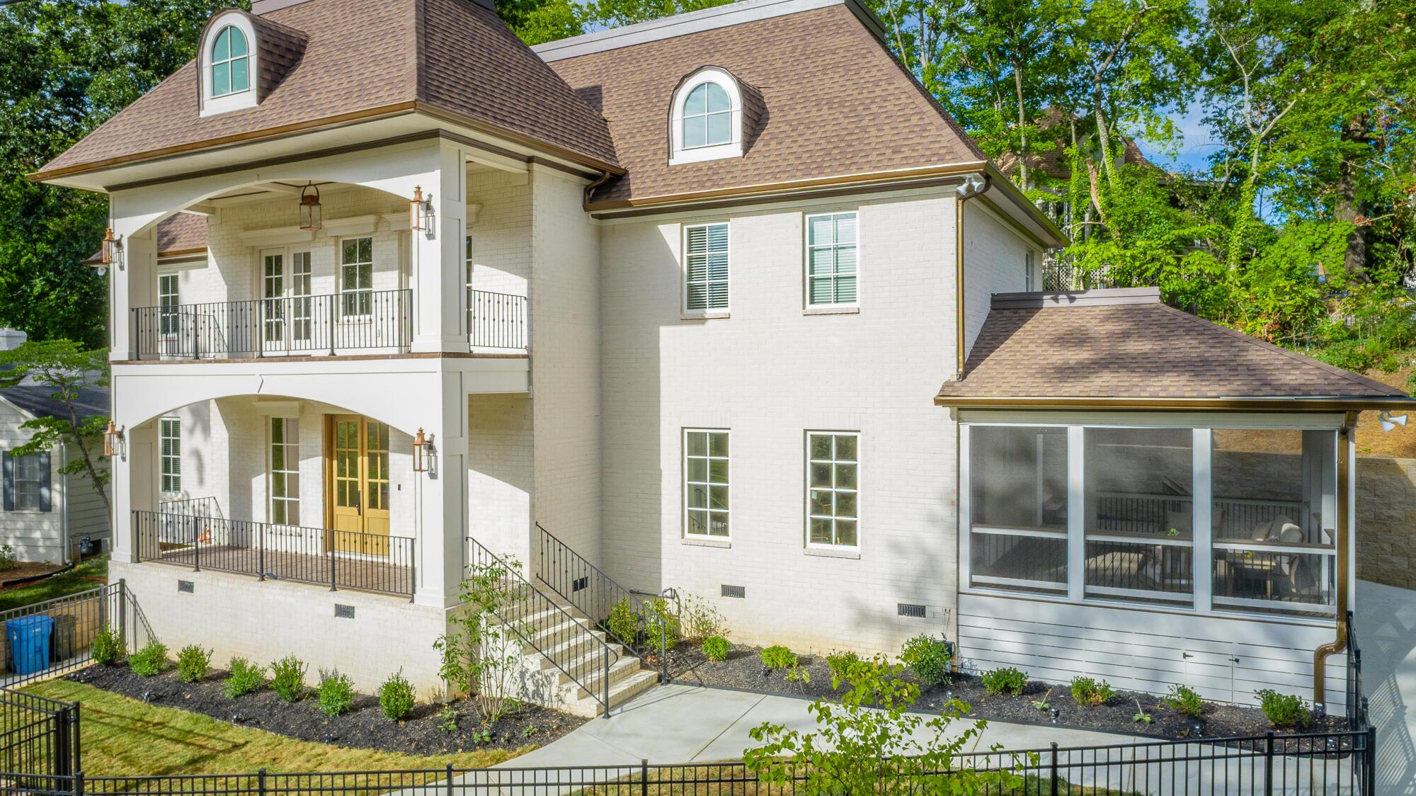 Image 3: 1303 Riverview Rd