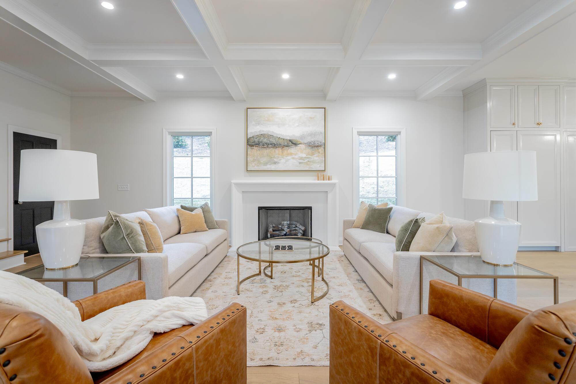 Image 4: 1303 Riverview Rd