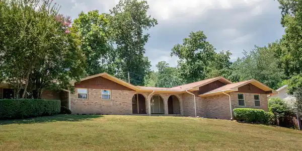 5810 Northshore Cir 24