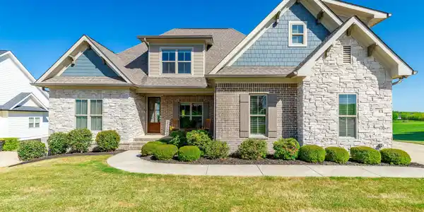 6130 Breezy Hollow Lane