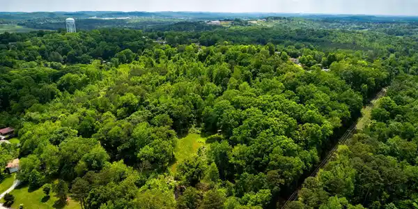 Image 3: 3-web-or-mls-DJI_20250428124815_0898_D-1