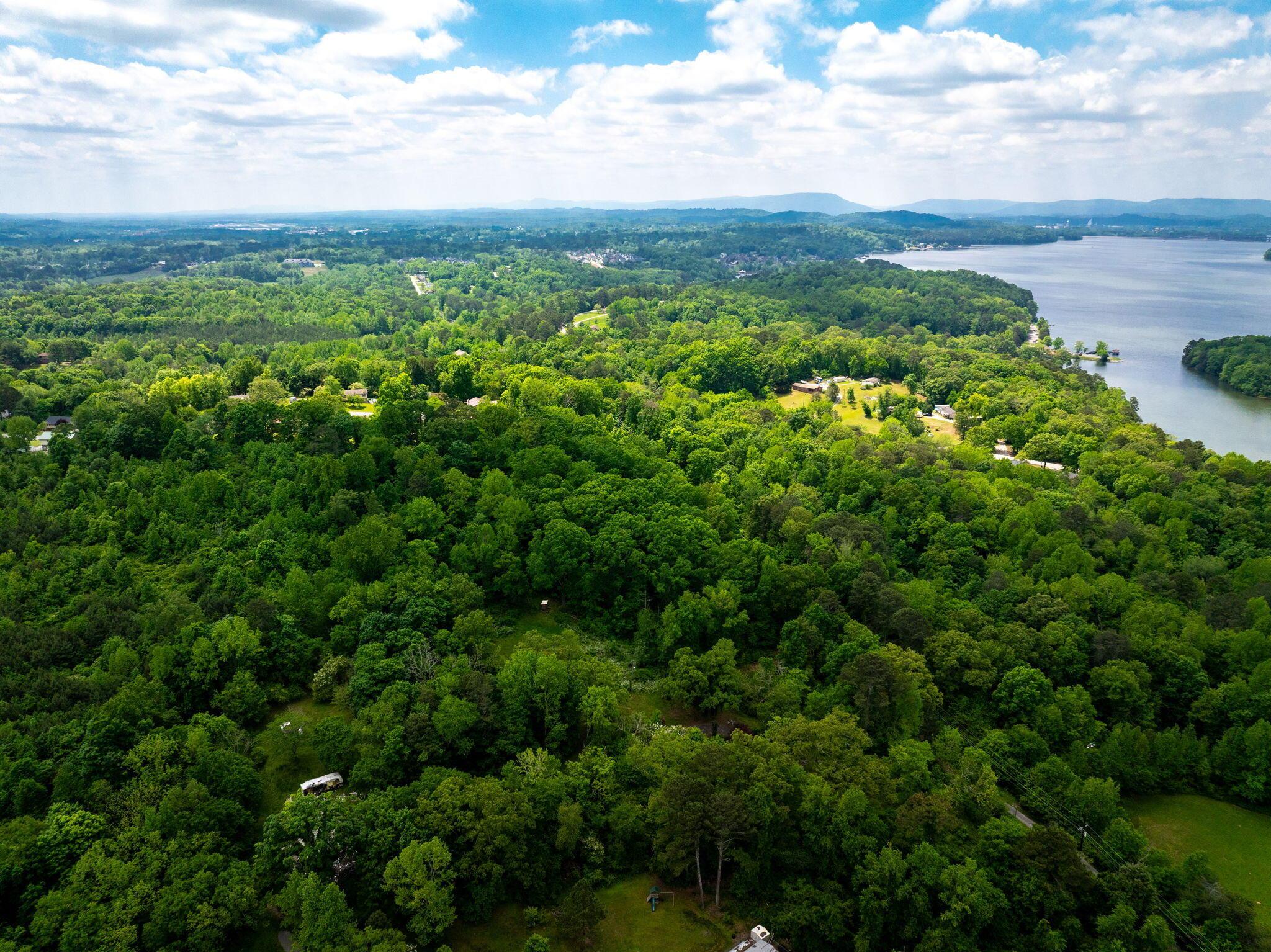 Image 4: 8-web-or-mls-DJI_20250428125035_0907_D-7