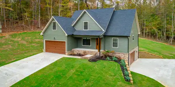 5665 Willow Point Lane