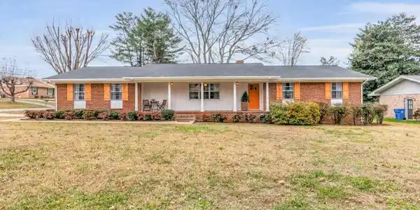 3946 Yorktown Rd