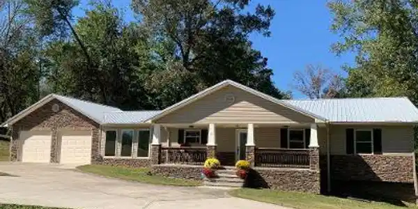 15019 May Rd