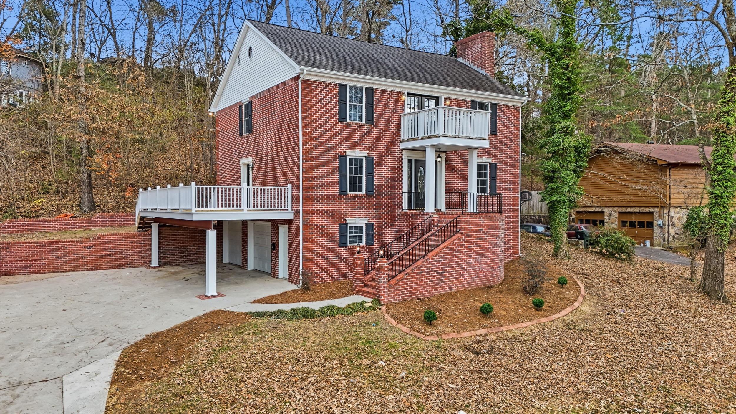 Image 3: 2_4917 shoreline dr-2