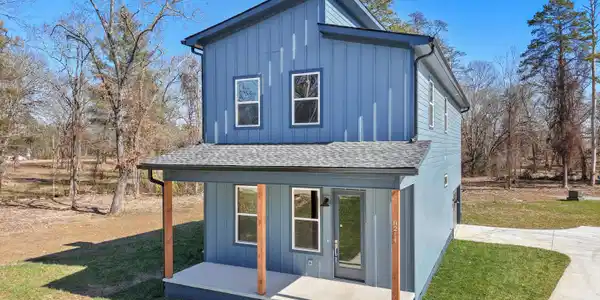 8214 Hixson Pike