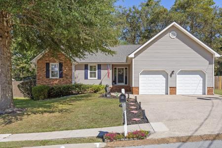 4504 Kings Lake Court
